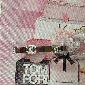 Stainless steel Silver Bracelet with Crystal Details